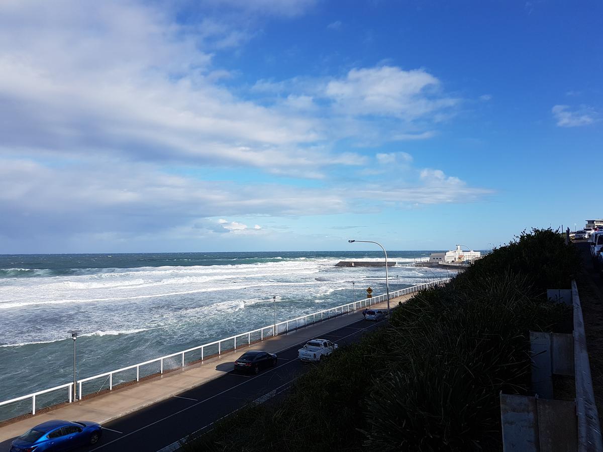 Arena Luxury Beachfront Apartment Newcastle Luaran gambar